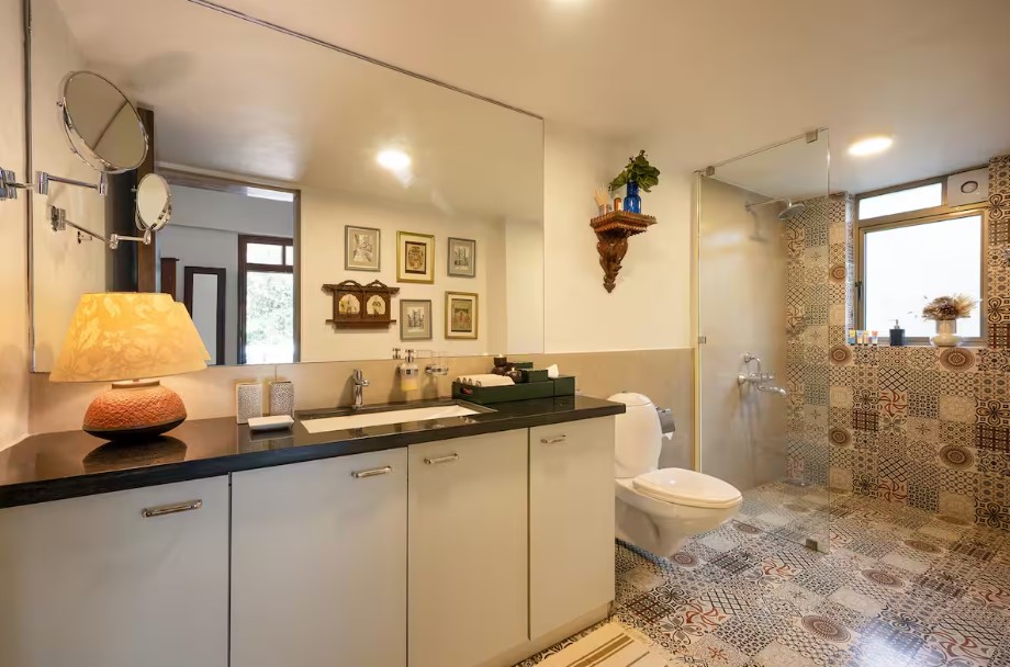 Bathroom 2